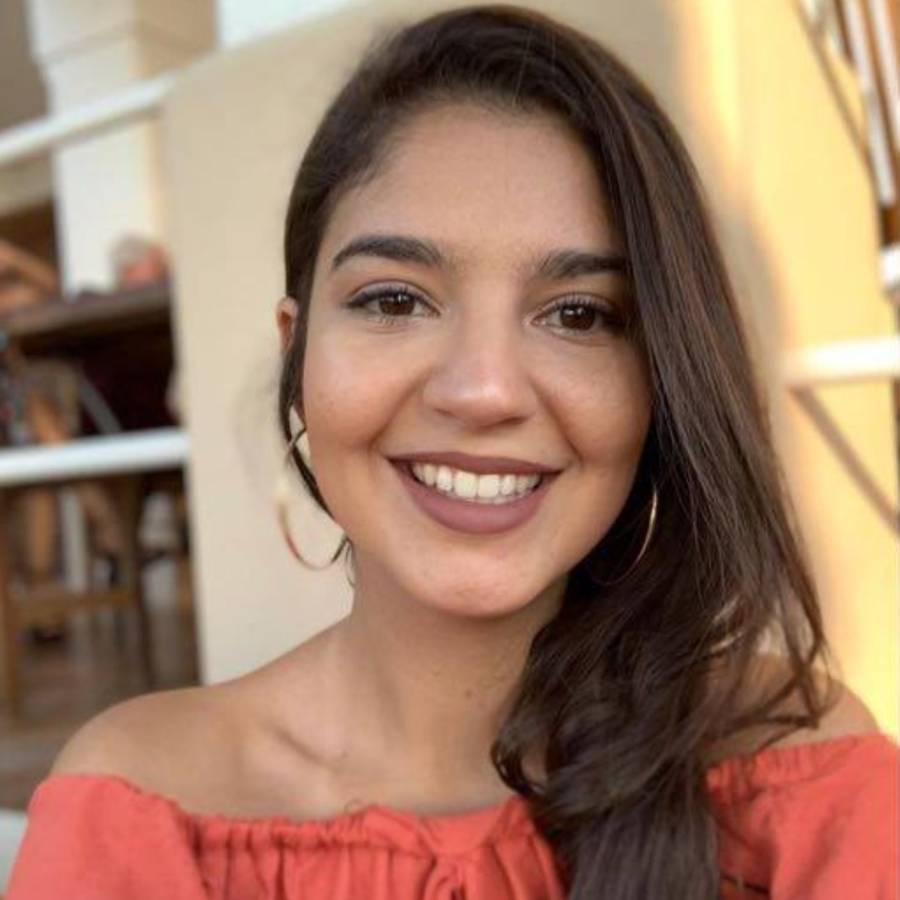 izabella.jpg izabella.jpg